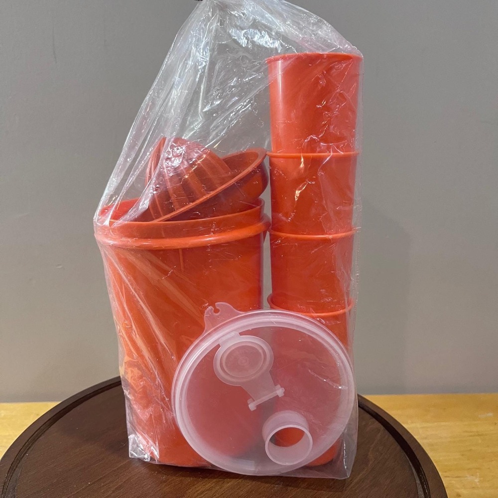 Vtg Tupperware Orange Juice Pitcher Juicer 4 Tumbler Set‎ NOS Retro MCM 7pc Kit